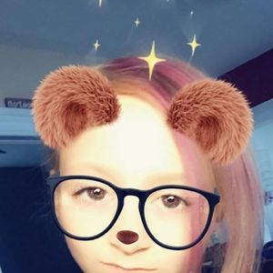 Meet your Posher, Addie